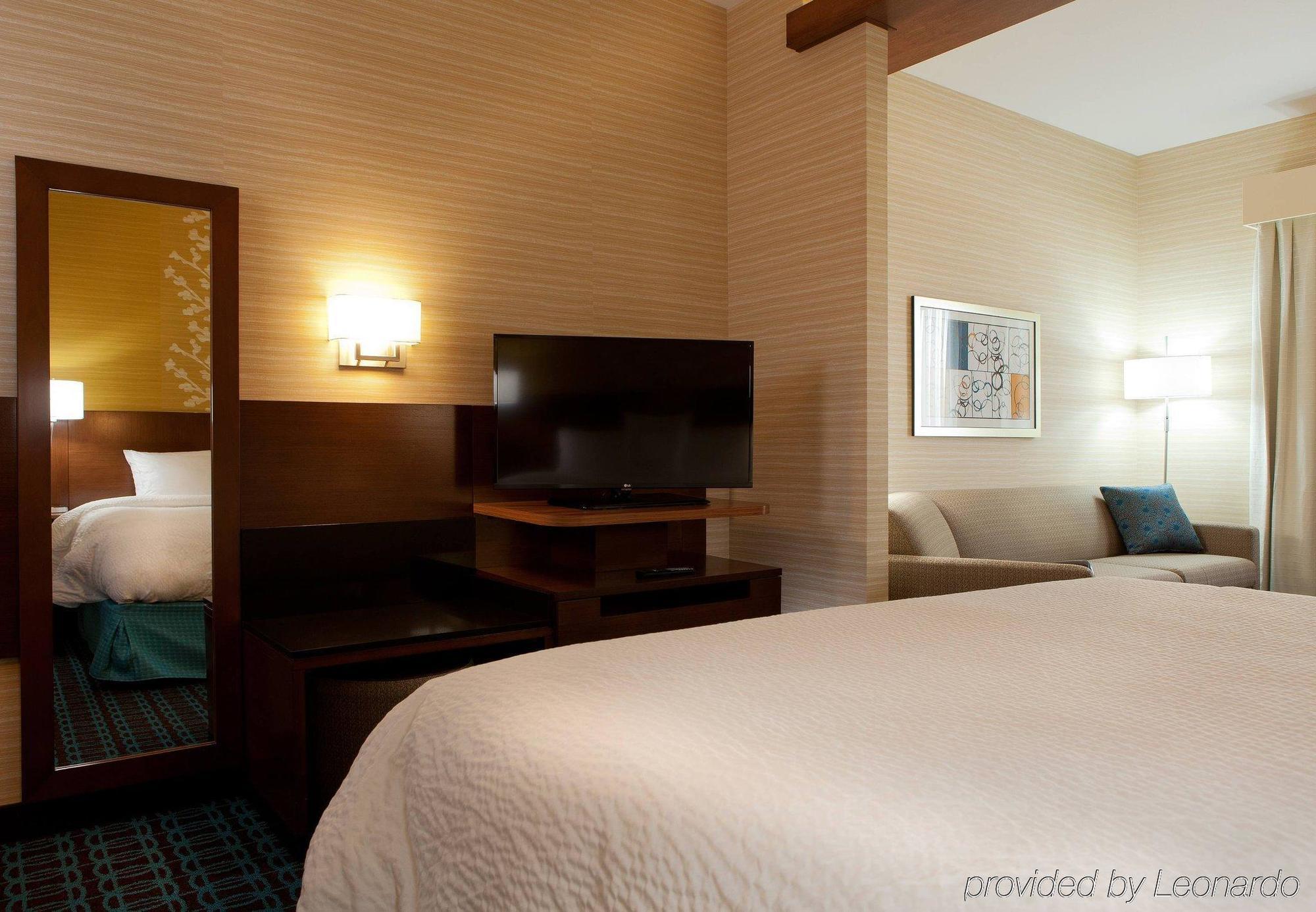 Fairfield Inn & Suites By Marriott Lethbridge Kültér fotó